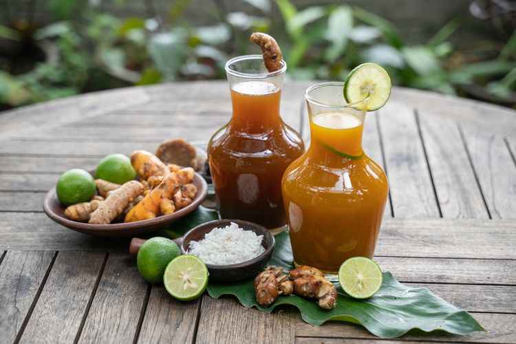 Peran Ahli Farmasi Dalam Pengolahan Jamu Herbal Berkhasiat