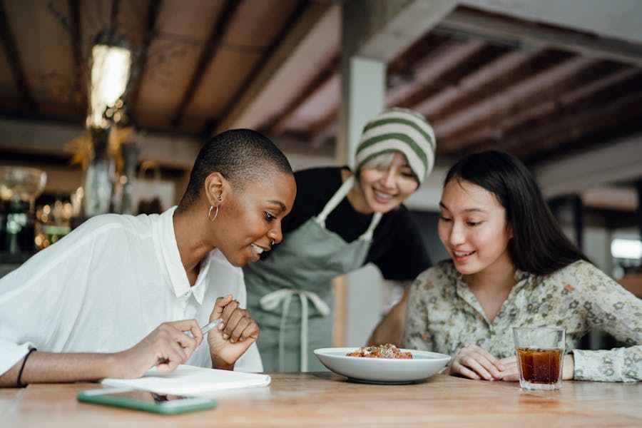 Cara Memesan Menu di Restoran untuk Pengalaman Makan Terbaik