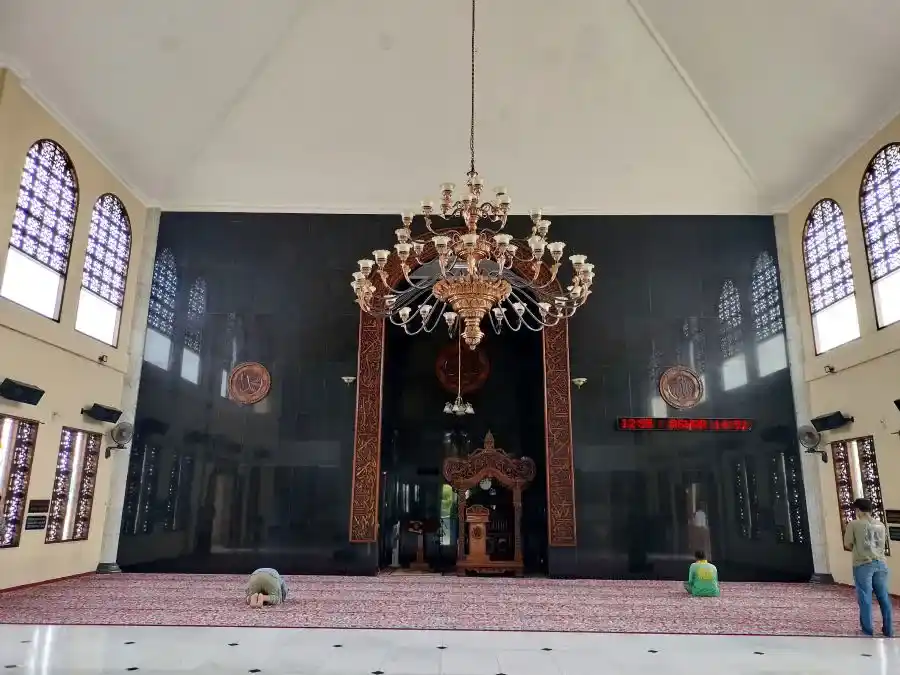 lampu masjid