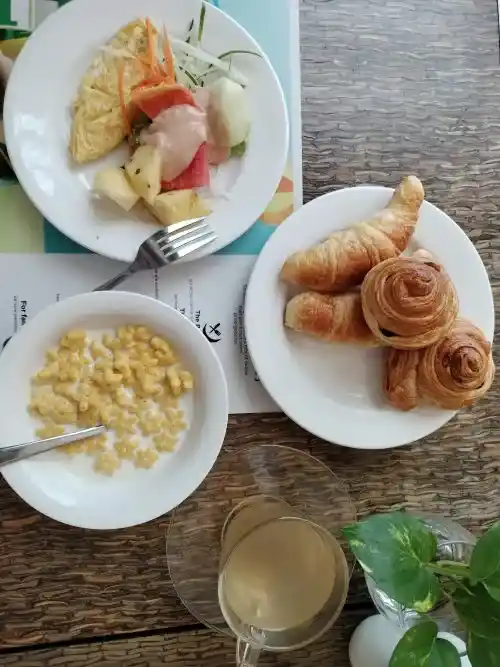 sarapan hotel